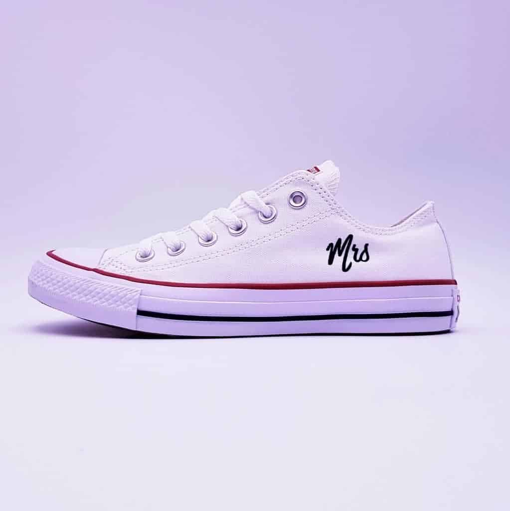 converse mariage just married