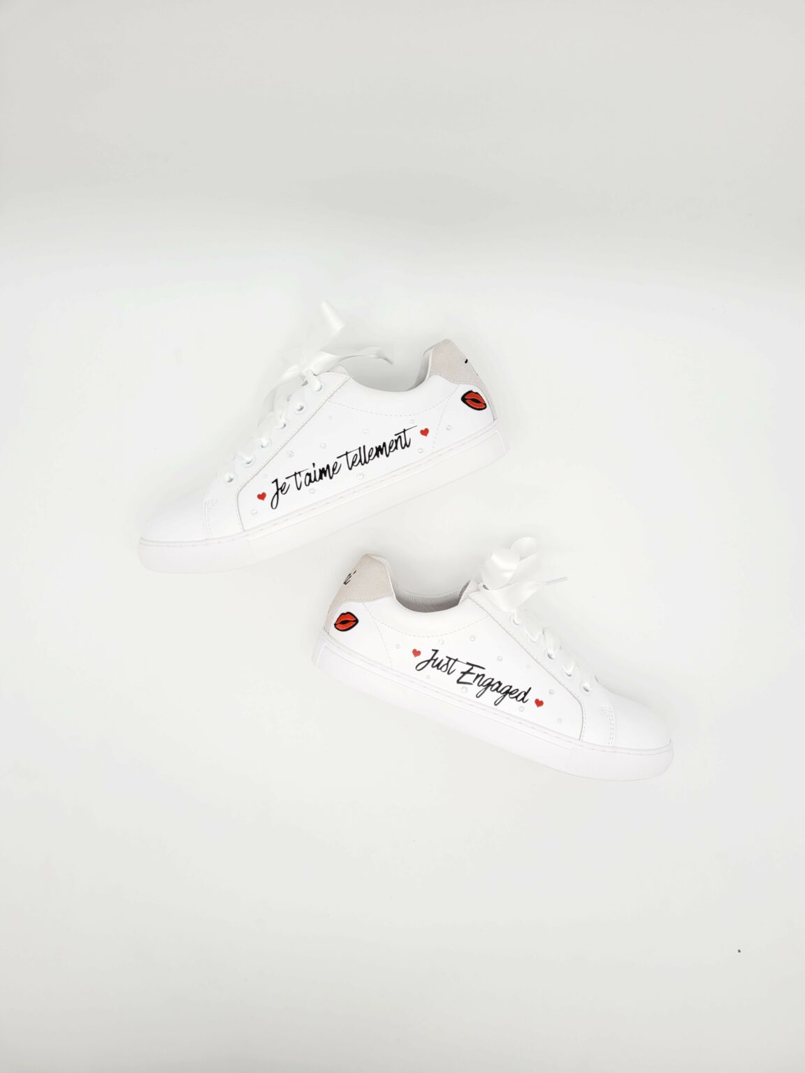 Sculpture En Verre De Chaussures Rangers Maitre Verrier Olivier