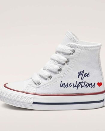An inscription followed by a pattern on the Converse hi child