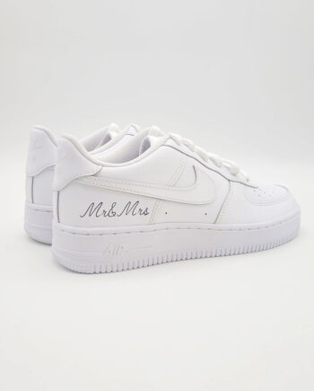 Les Nike air force 1 Mr&Mrs, des chaussures de mariage originales créées par Double G Customs
