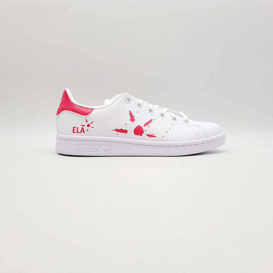 ELA&#039;s visual identity on personalized sneakers
