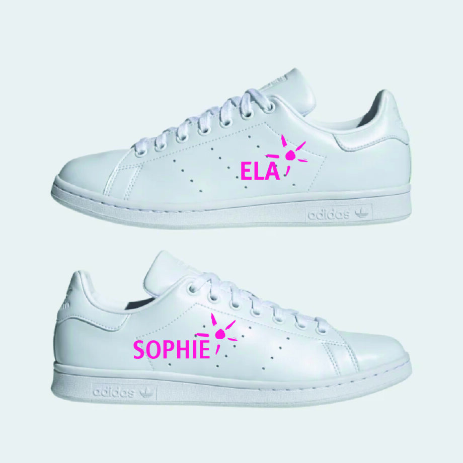 Une personnalisation aux couleurs de l'association ELA sur des baskets Adidas